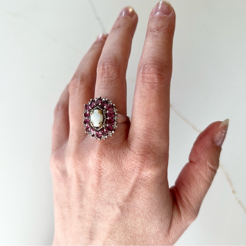 Vintage Sterling Silver Garnet + Ethiopian Opal Ring - Picture 10 of 11